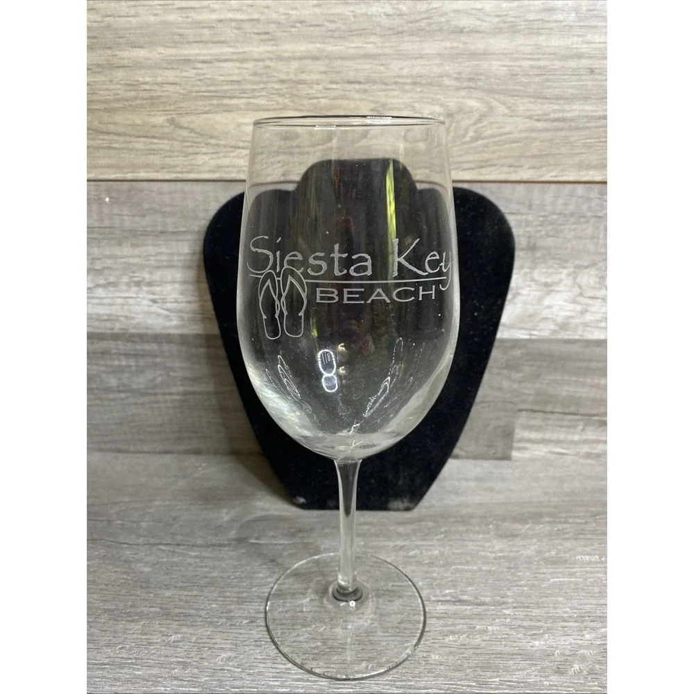 SIESTA KEY BEACH etched Stemmed Wine Glass (BD)